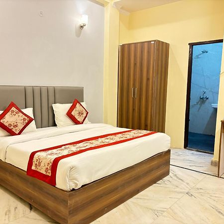 Hotel Vegas Corporate Suites Noida Eksteriør bilde