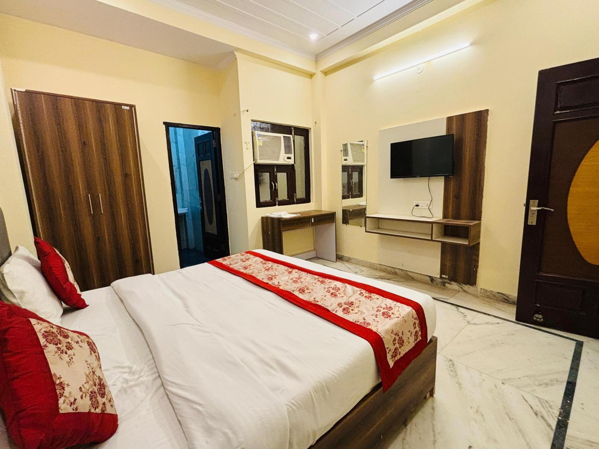 Hotel Vegas Corporate Suites Noida Eksteriør bilde